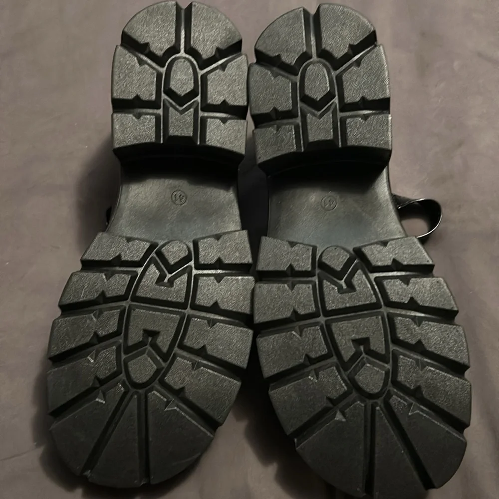 Patent Mary Jane’s size 41